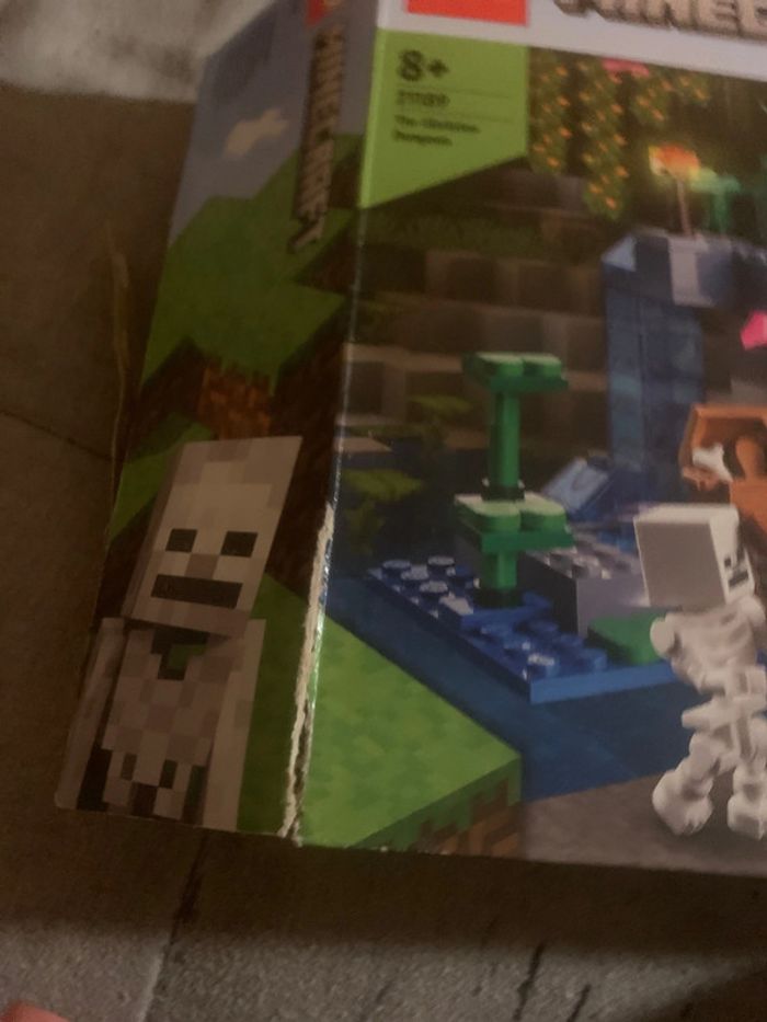 Boîte minecraft lego VIDE - photo numéro 3