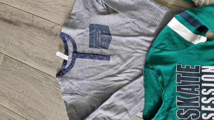 Lot de 5 tee shirt manches longues, taille 5 ans - photo numéro 5