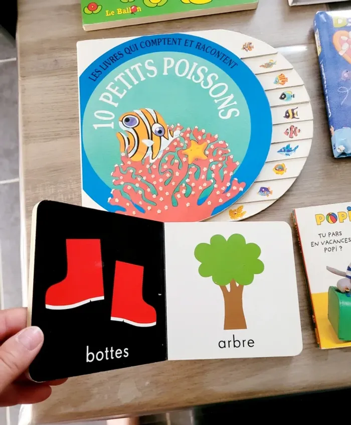 Lot 15 livres 📚 enfants - photo numéro 2