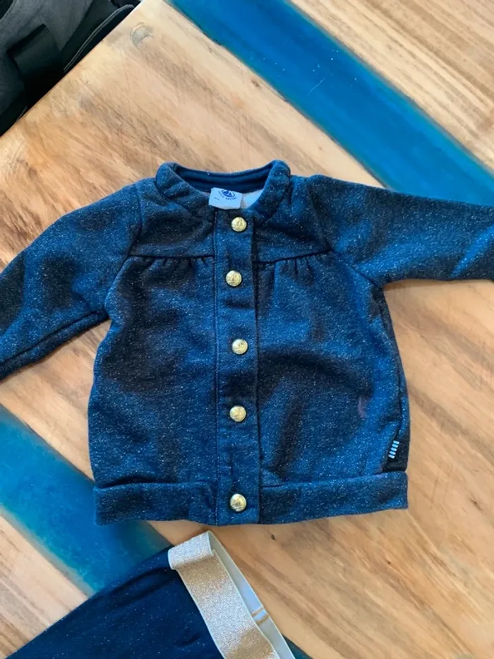 Ensemble petit bateau à paillettes taille 6 mois - photo numéro 5