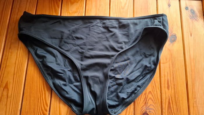Bas de maillot noir FREYA L