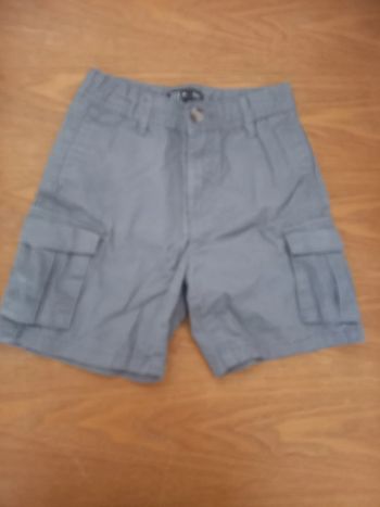 Short gris taille 5 6 ans