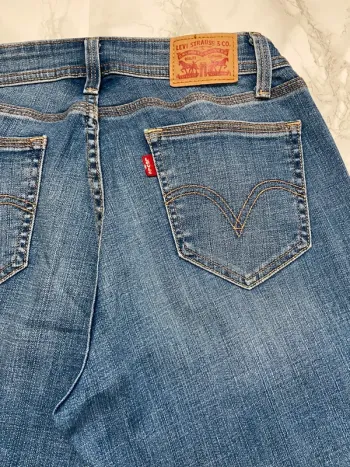 Jean Levi’s 529 Bootcut Femme Taille FR38 / W28 L 30