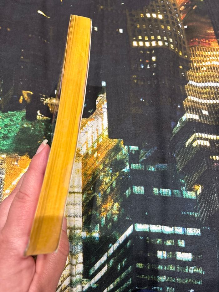 Livre le démon du passé - photo numéro 2