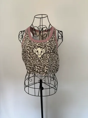 Top court Disney Le Roi Lion – Neuf avec étiquette – Taille L (42/44)