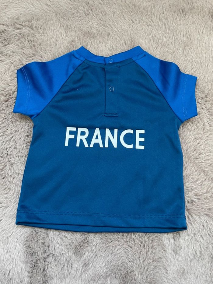 Maillot France 3 mois - photo numéro 2