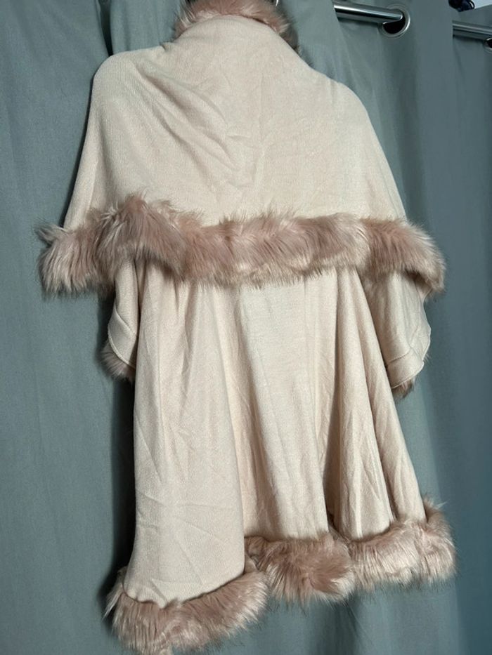 Veste fausse fourrure - photo numéro 6
