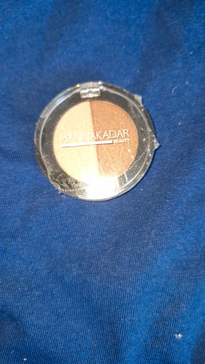 Bronzer / highlighter  Manna kadar