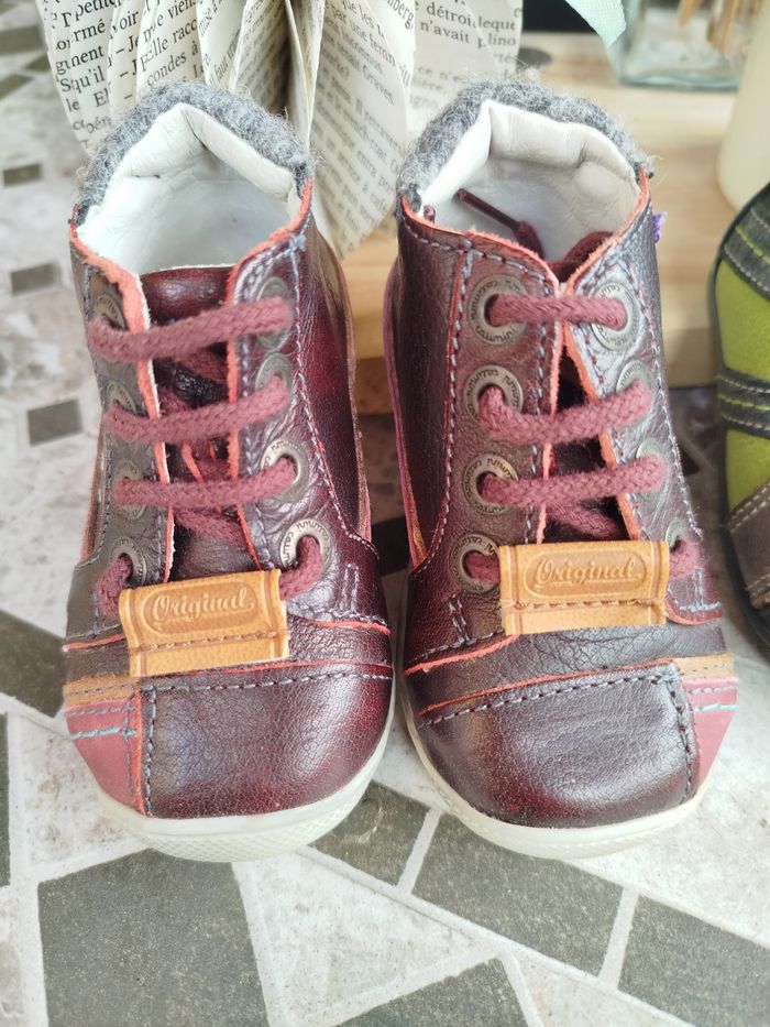 Lot de chaussures pour bébé - photo numéro 3