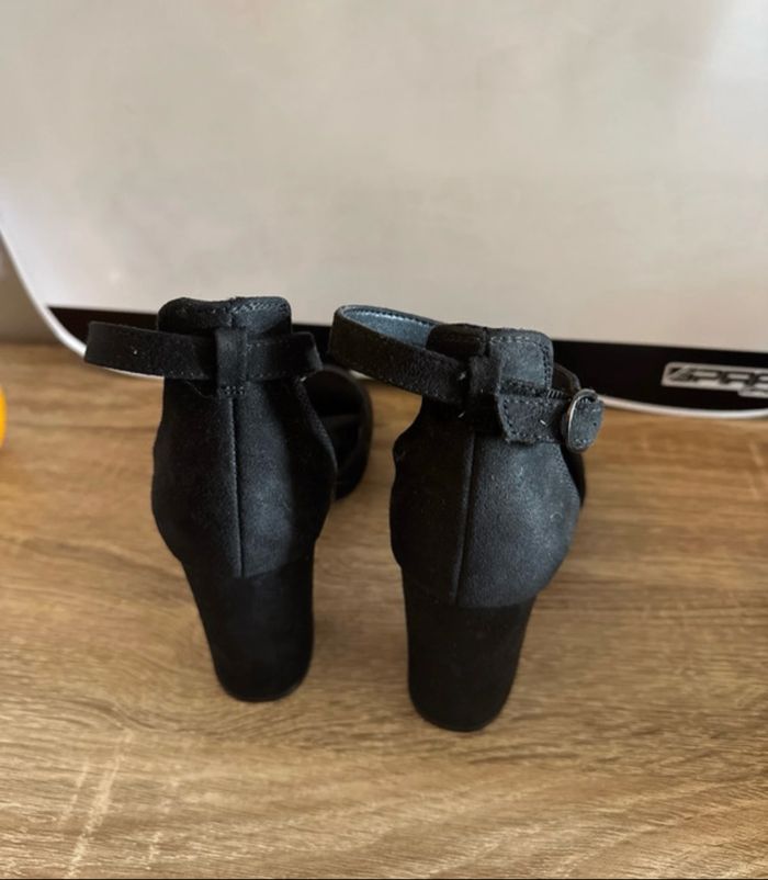 Chaussure à talon - photo numéro 4