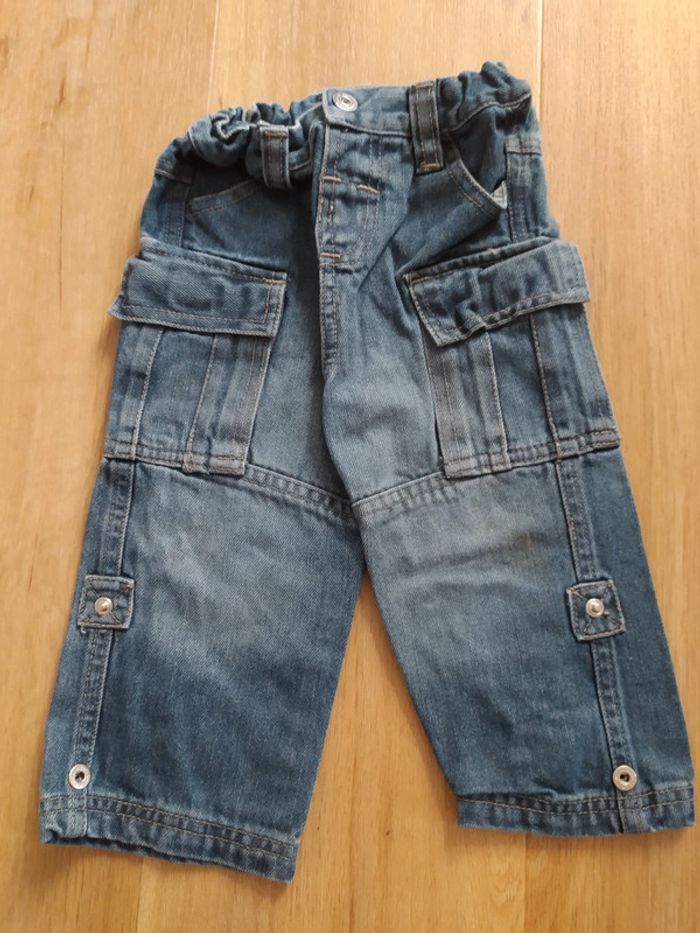 Jeans tape à l'oeil 18 mois