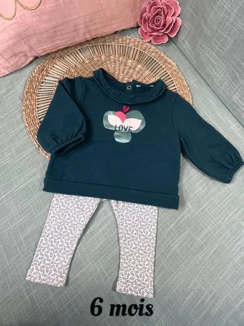 Ensemble taille 6  mois obaibi