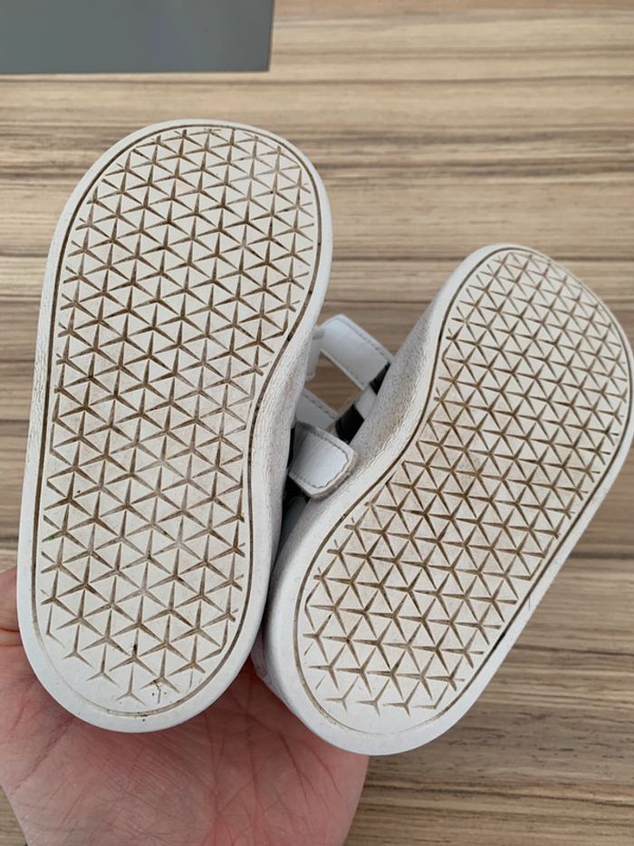 Baskets Adidas en 22 - photo numéro 6