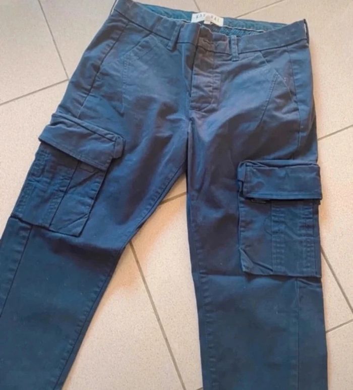 Pantalon Kaporal Marine taille 38 en très bon état  Style cargo - photo numéro 2