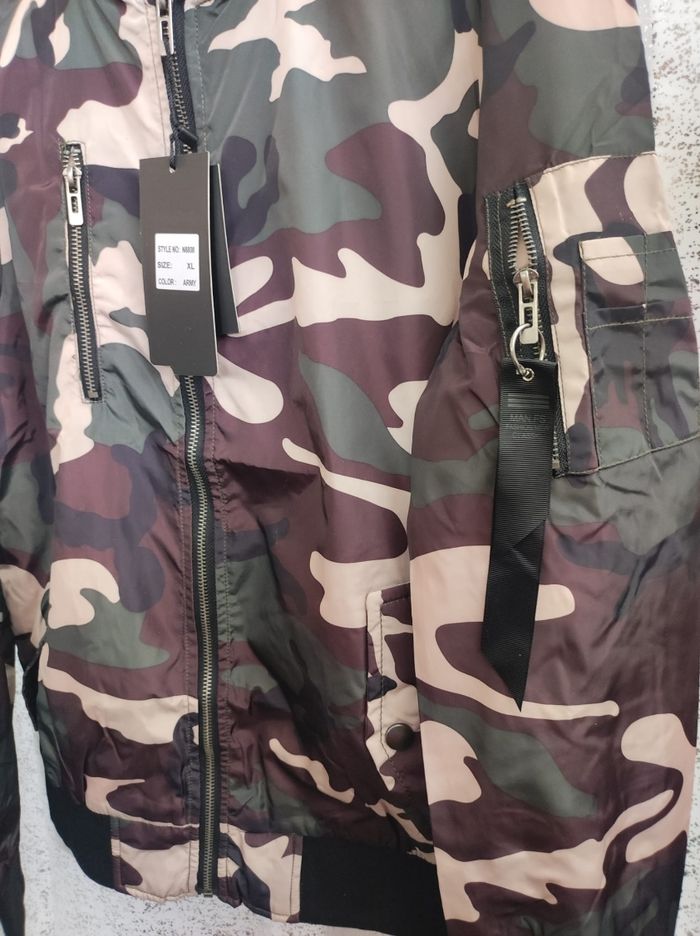 Veste imprimée militaire neuve taille XL - photo numéro 4