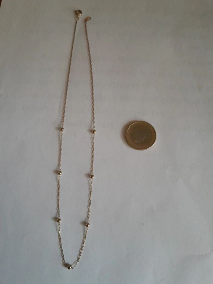 Sublime très fin ras du cou vintage