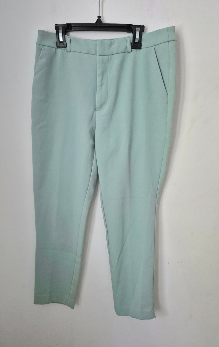 Pantalon court * Stradivarius * - photo numéro 2