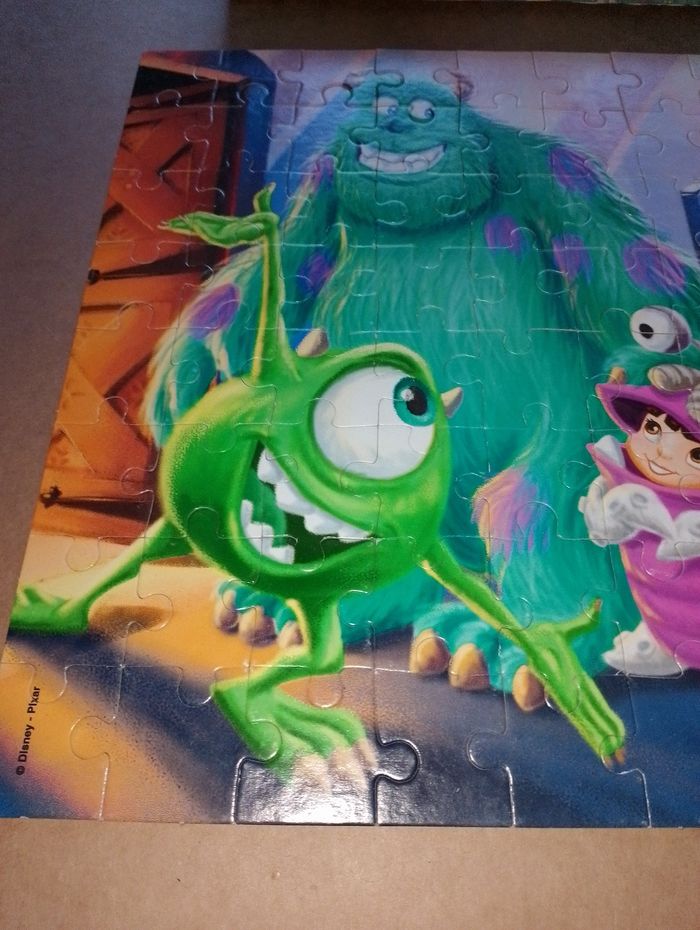 Puzzle TBE complet Monstres et Cie Clémentoni - photo numéro 4