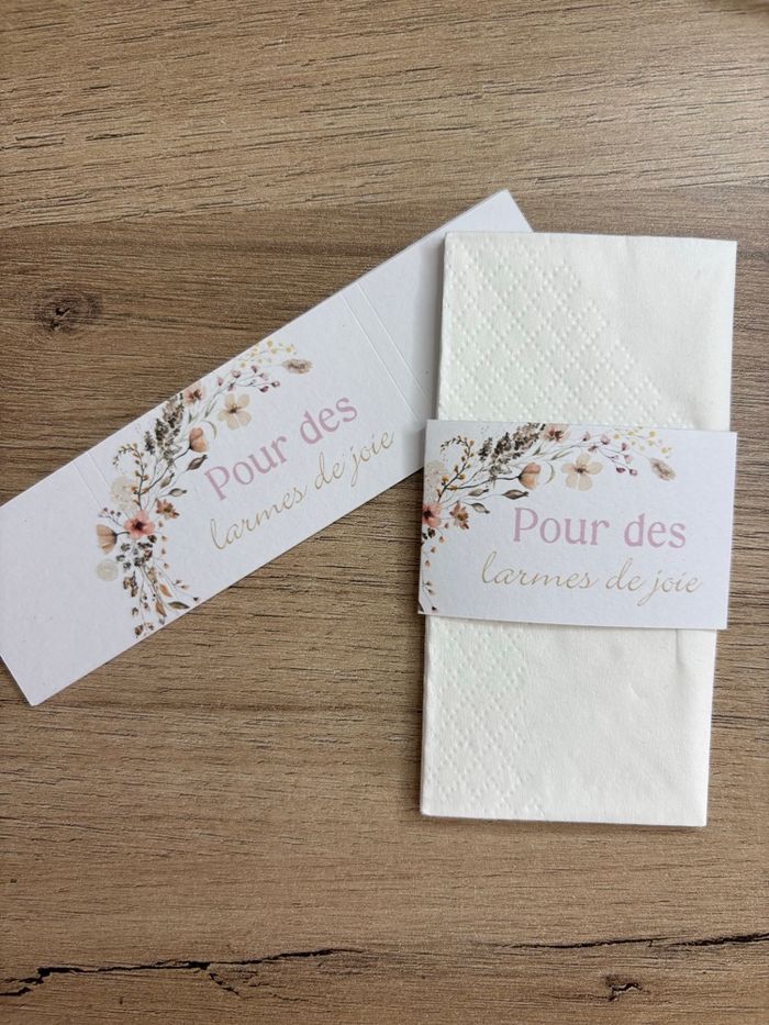Étui à mouchoirs en papier – « Pour vos larmes de joie » - photo numéro 3