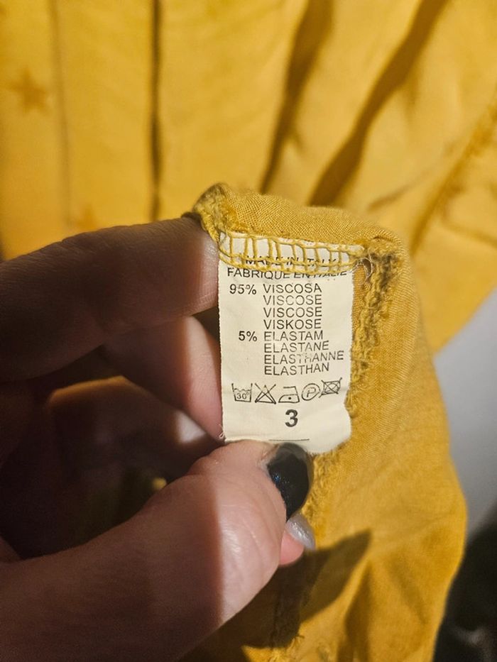 Tee-shirt étoile sans manche dentelé aux épaules taille 3 - photo numéro 7
