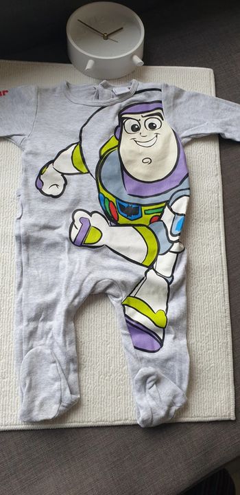 Pyjama fin buzz 9 mois
