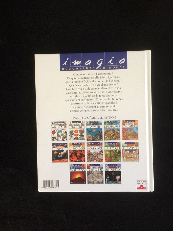 Livre l'univers - photo numéro 2