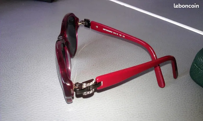 Lunettes de soleil strass  femme - photo numéro 2