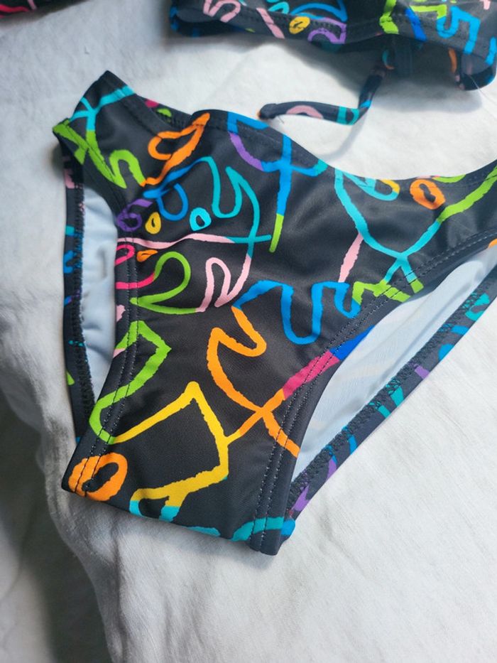 Magnifique maillot de bain manches longues océan 5 ans - photo numéro 2