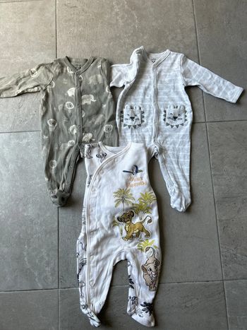 Lot 3 pyjamas 3 mois