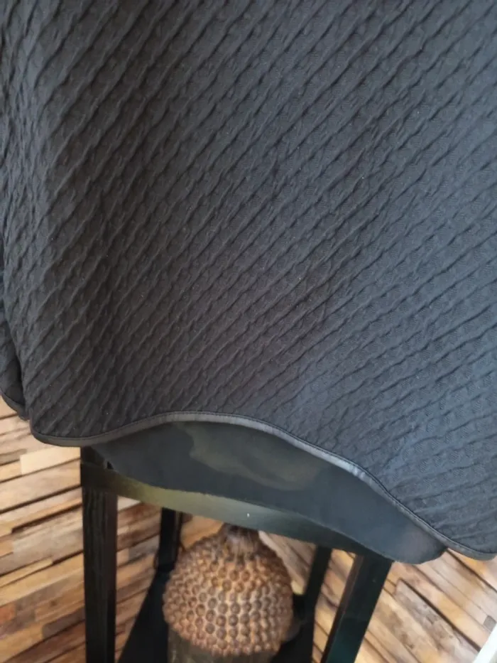 Pull à noeud dans le dos - photo numéro 5