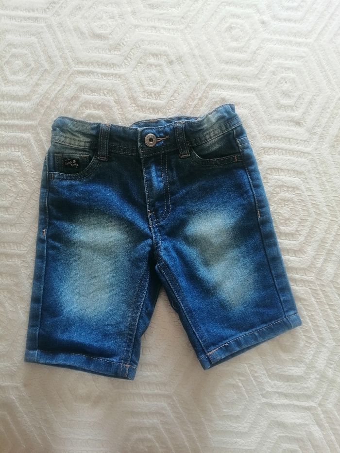 Short jeans