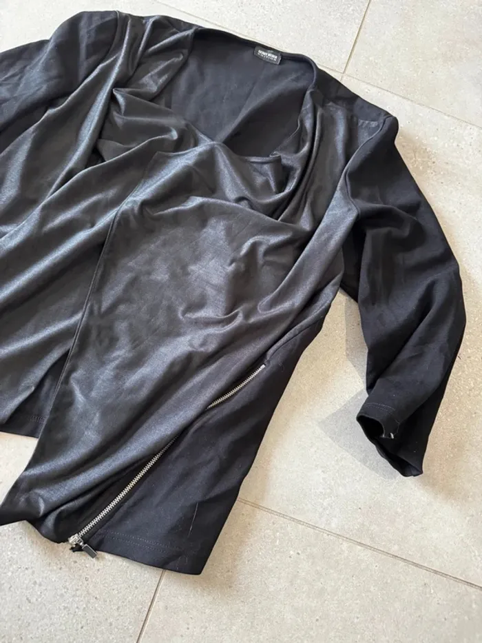 Veste noire Gerry Weber edition, très bon état, taille 42/44n - photo numéro 2