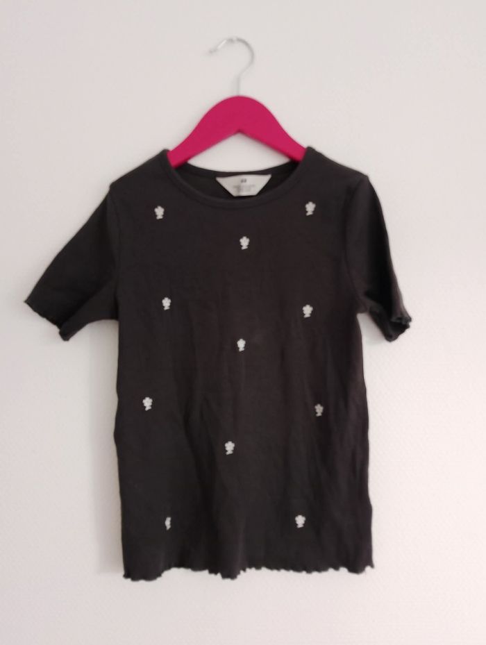 T-shirt h&m 8/10 ans - photo numéro 2
