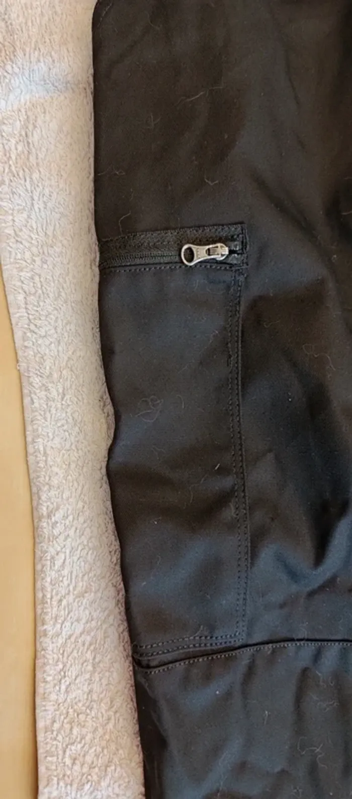 Pantalon noir Decathlon - photo numéro 2