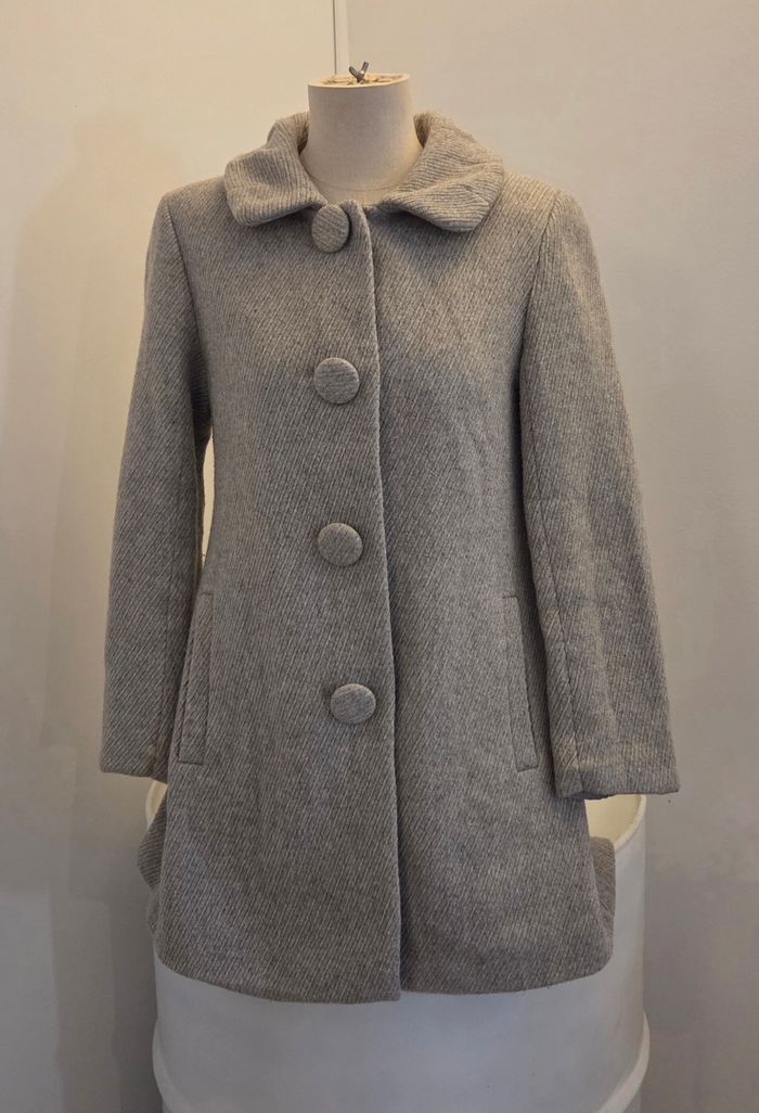 Manteau Nine West gris clair en laine – coupe évasée chic & col Claudine, taille 36/38