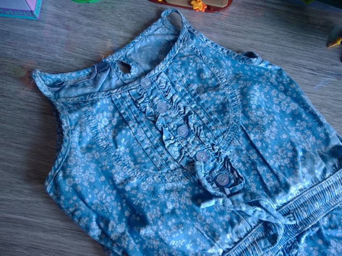 Robe fleurie - photo numéro 3