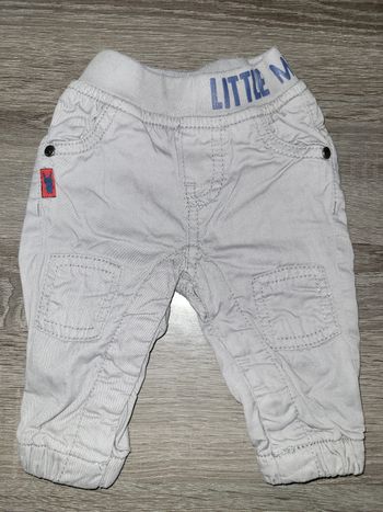 Pantalon gemo taille 1 mois très bon état