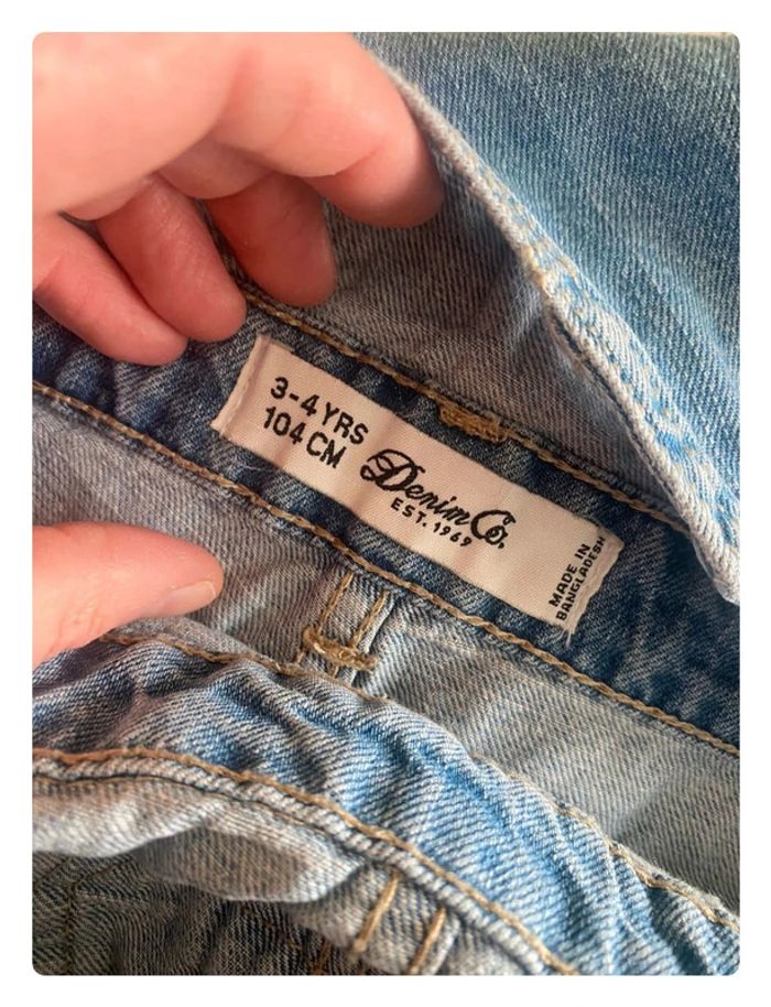 Salopette short 🌺 4 ans - Denim &Co - photo numéro 2