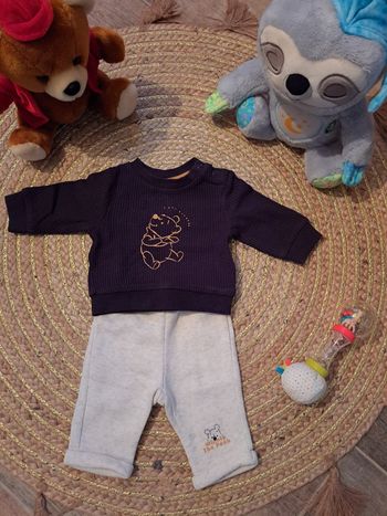 Ensemble winnie 1 mois