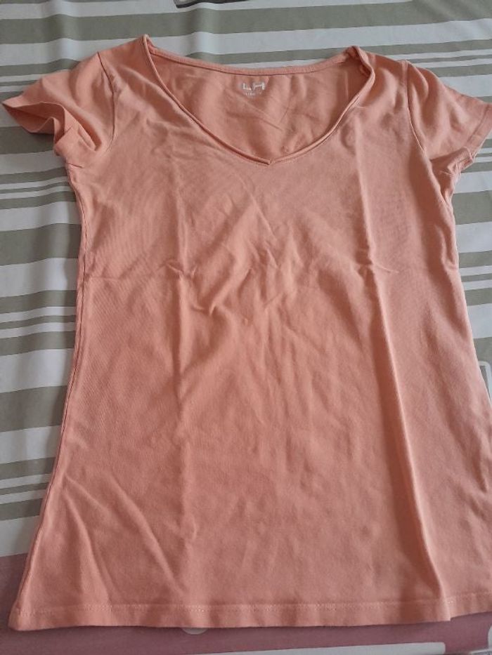 Tee-shirt manches courtes femme.Taille S