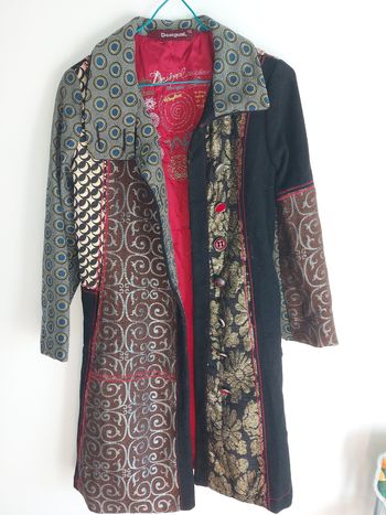 Manteau desigual