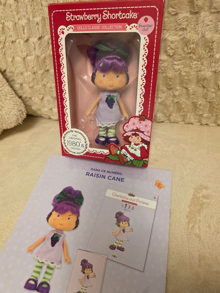 Lots de 28 poupée  collection  charlotte aux fraises - photo numéro 7