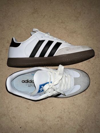 Baskets Adidas