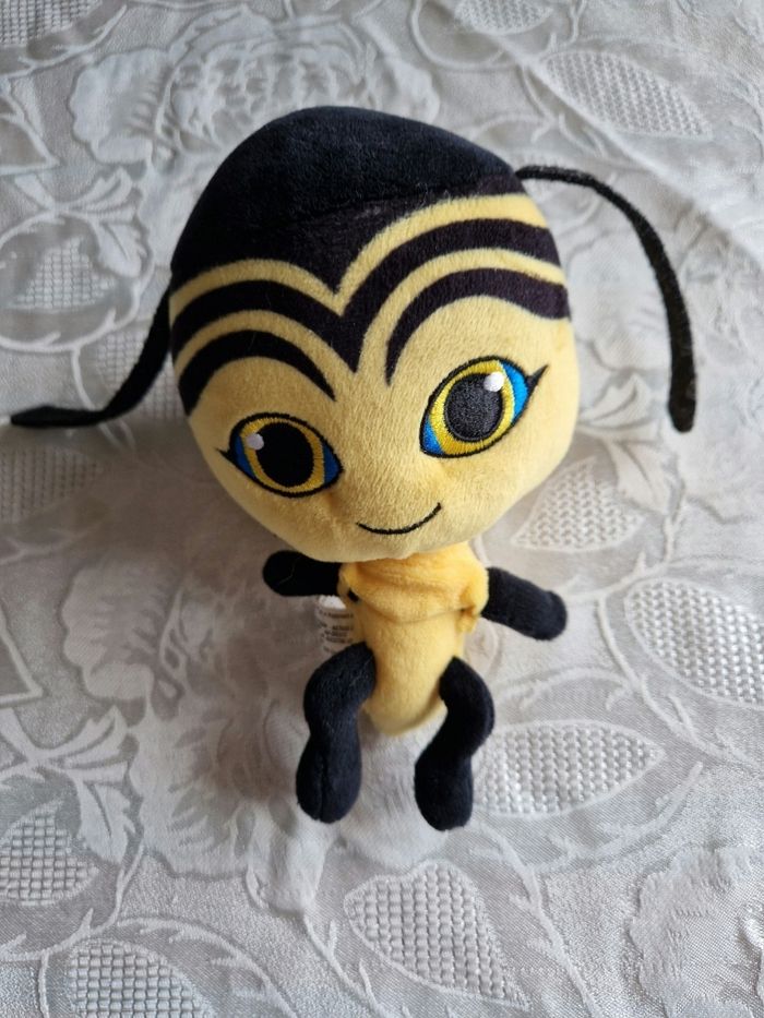 Peluche Miraculous  Kwami Pollen