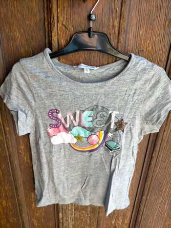 Ravissant tee shirt Marc Jacobs 6 ans 