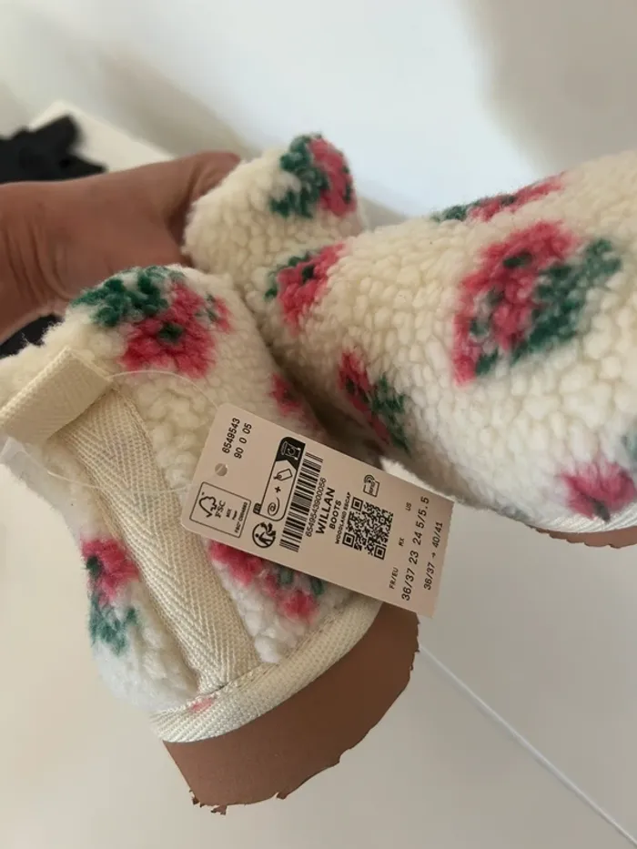 Etam Chaussons bottines fourrés à fleurs neuf avec étiquette - photo numéro 5