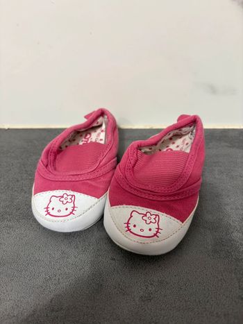 Chaussures hello kitty T16