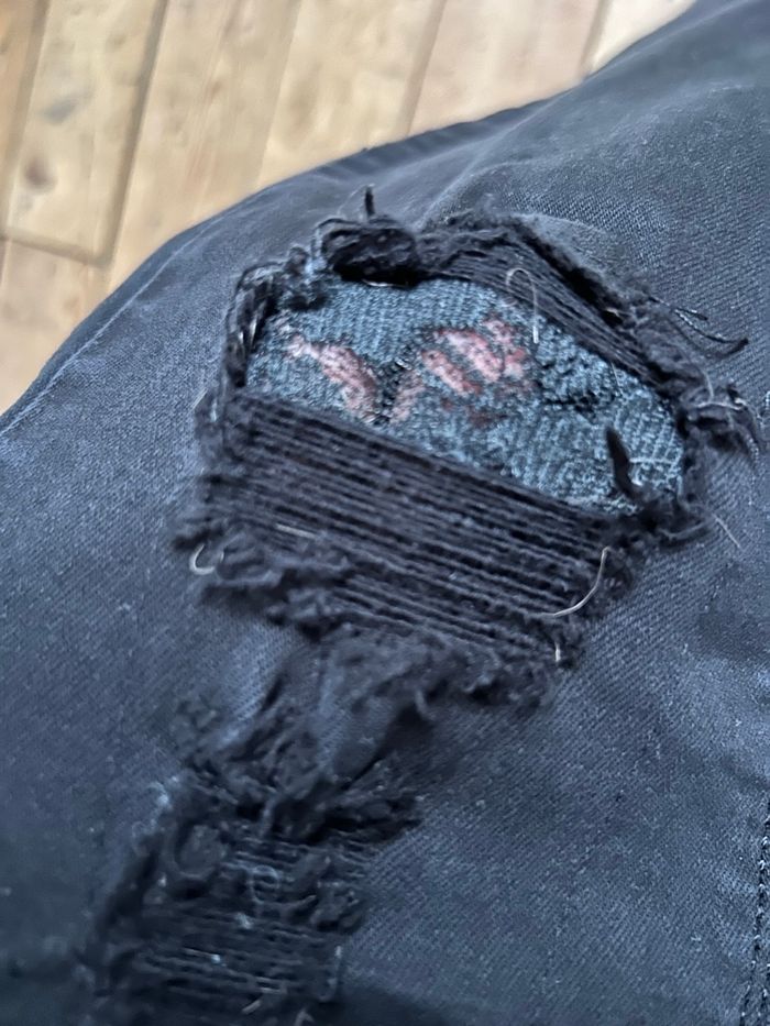 Jeans noir troué avec dentelle 42 VS Miss - photo numéro 7