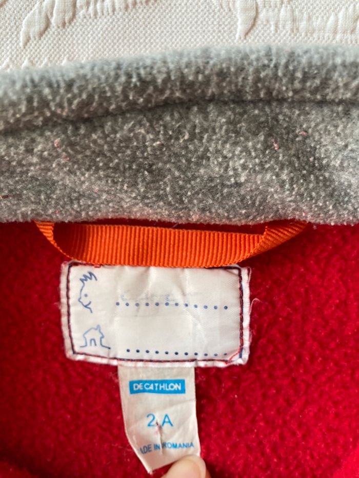 Polaire rouge zippée Décathlon 2 ans 24 mois - photo numéro 2