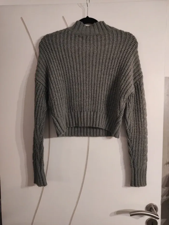 Pull hiver Kiabi taille XS - photo numéro 4